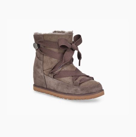 UGG Classic Femme Lace-up Brown Boots for Women (LDVR29586)